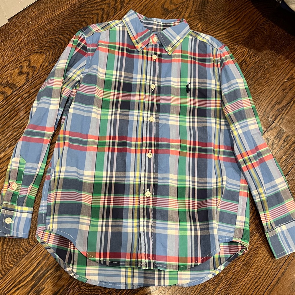 NWOT Polo Button Up. 2 sizes.